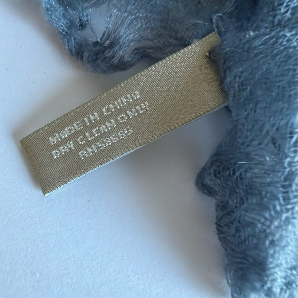 NORDSTROM | Featherweight 100% Cashmere Scarf Slate Blue - Picture 3 of 4